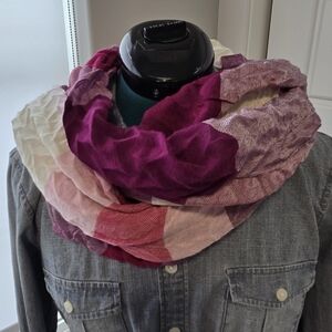COLDWATER CREEK PINK PURPLE COLORBLOCK CRINKLE OVERSIZE SCARF SHAWL WOMEN OS